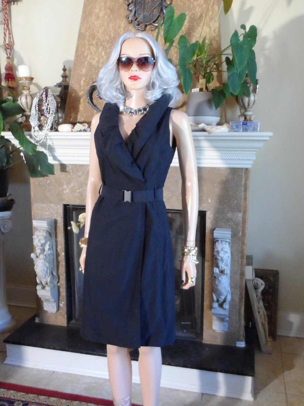 Akris Punto Black Belted Sleeveless Wrap Sheath Dress Size 8